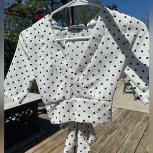 PrettyLittleThing | Crop Top | White Polka Dot | Size 2 |